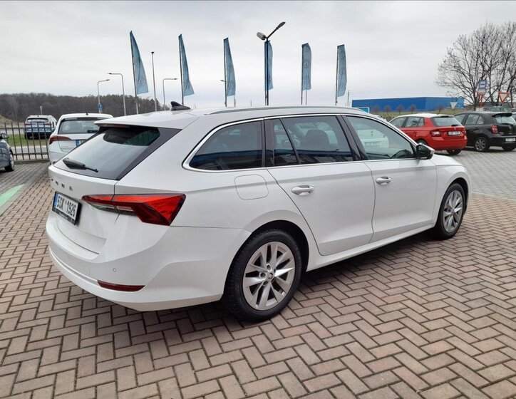 Škoda Octavia Kombi 2,0 l 85 kw