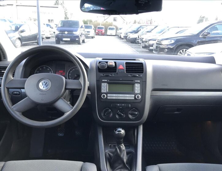 Volkswagen Golf Hatchback 1,6 l 85 kw