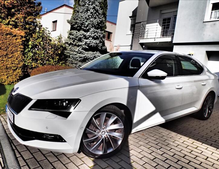Škoda Superb 1