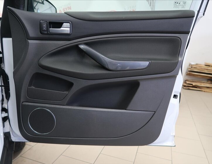 Ford Kuga SUV / Terénní 2,0 l 103 kw