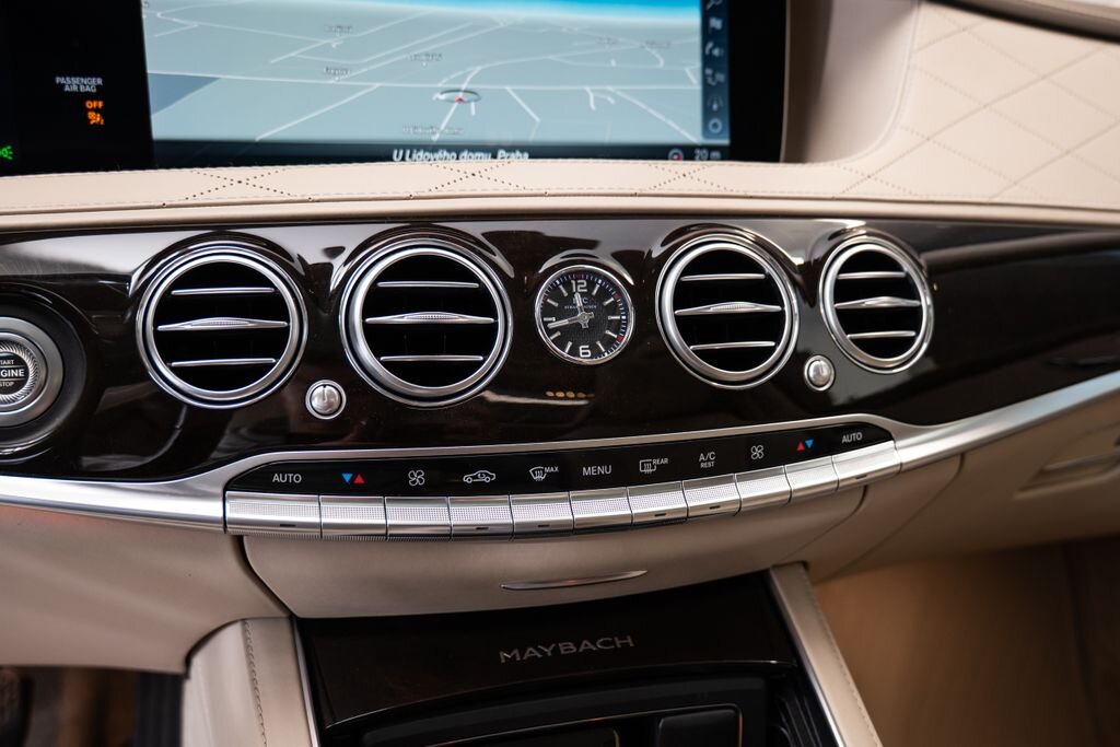 Mercedes-Benz Třídy S Sedan / Limuzína 4,0 l 345 kw