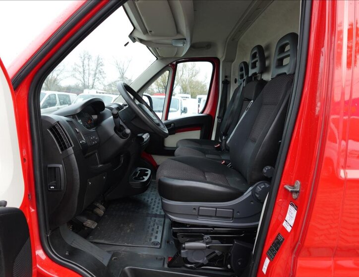 Citroën Jumper Ostatní 2,0 l 120 kw