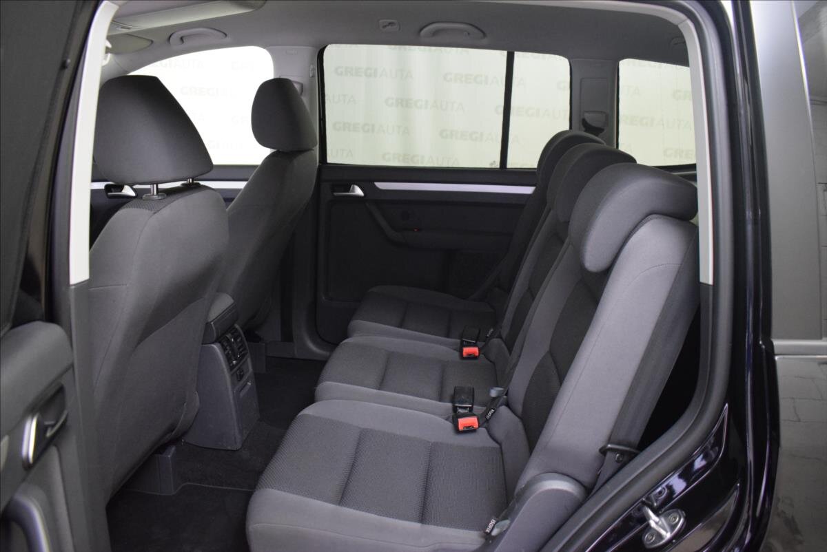 Volkswagen Touran MPV 1,6 l 77 kw