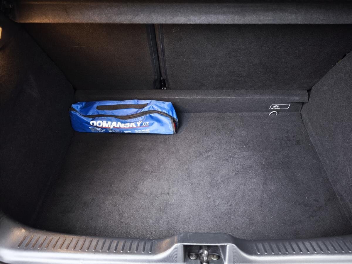 Renault Clio Hatchback 1,1 l 54 kw