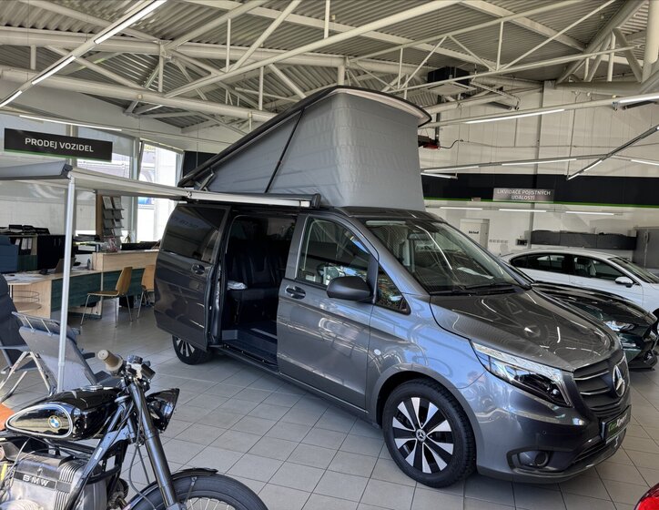 Mercedes-Benz Ostatní Ostatní 2,0 l 120 kw