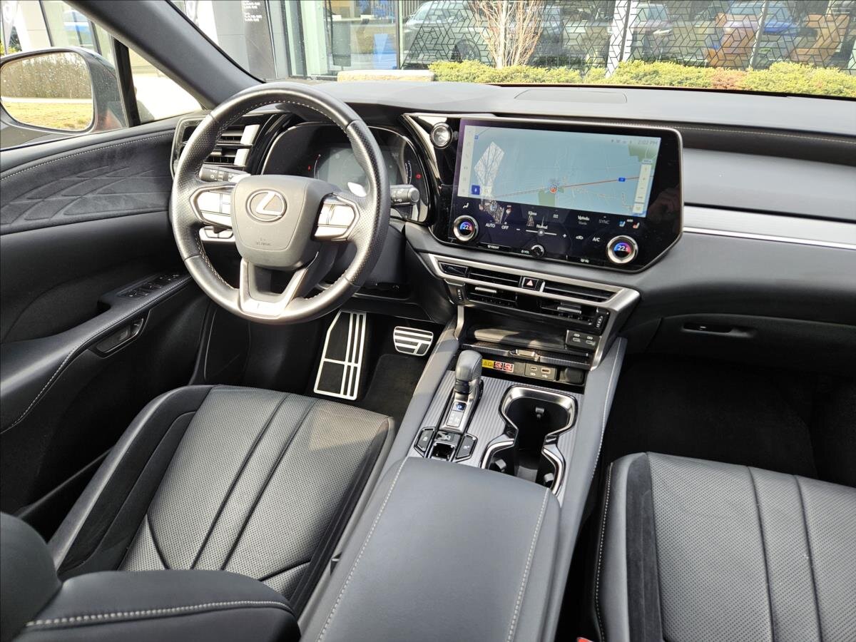 Lexus RX 500h SUV / Terénní 2,4 l 273 kw