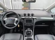 Ford S-MAX 12