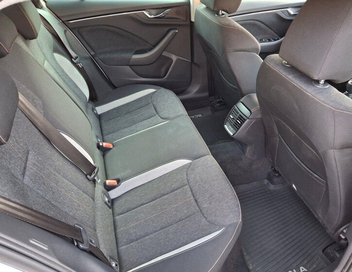 Škoda Scala Hatchback 1,6 l 85 kw