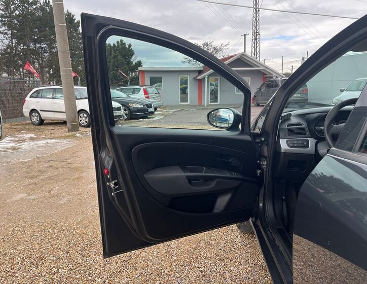 Fiat Punto Hatchback 1,2 l 51 kw