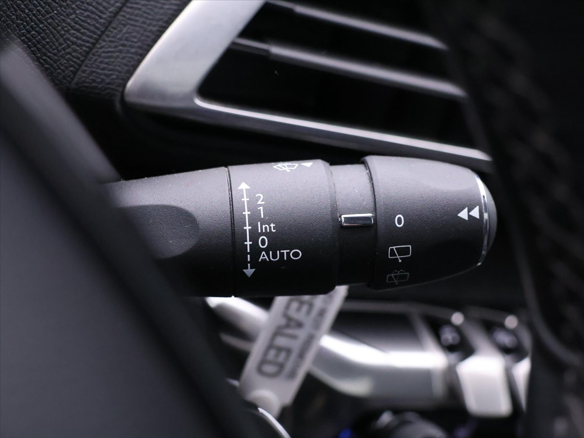 Peugeot 3008 SUV / Terénní 1,2 l 96 kw