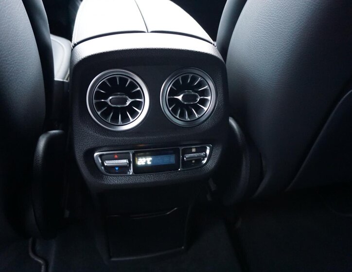 Mercedes-Benz Třídy G 11