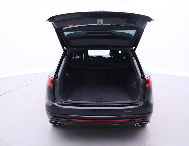 Volkswagen Touareg SUV / Terénní 3,0 l 210 kw