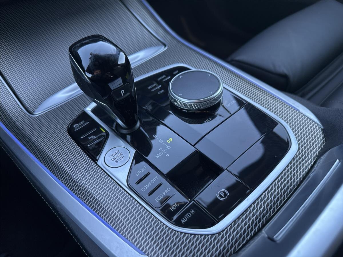 BMW X5 SUV 3,0 l 210 kw