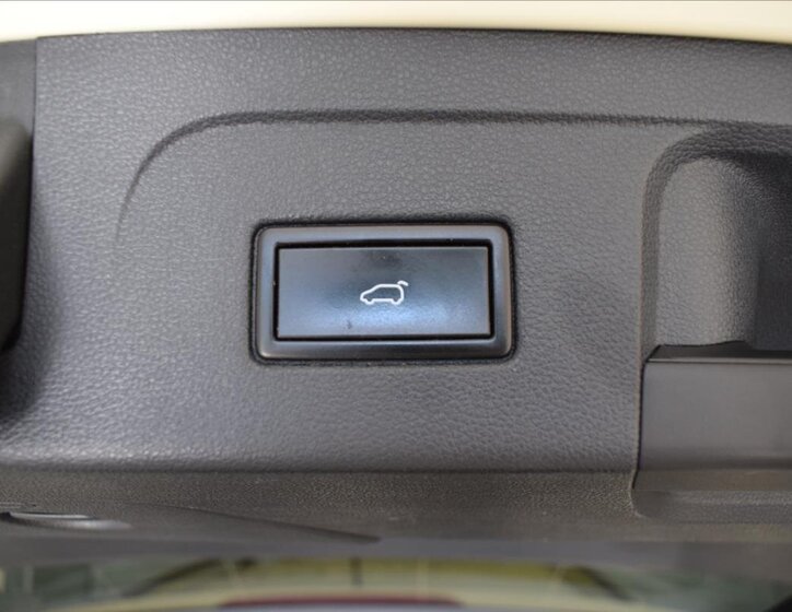 Volkswagen Touran MPV 2,0 l 81 kw