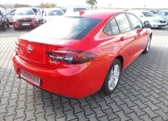 Opel Insignia 11