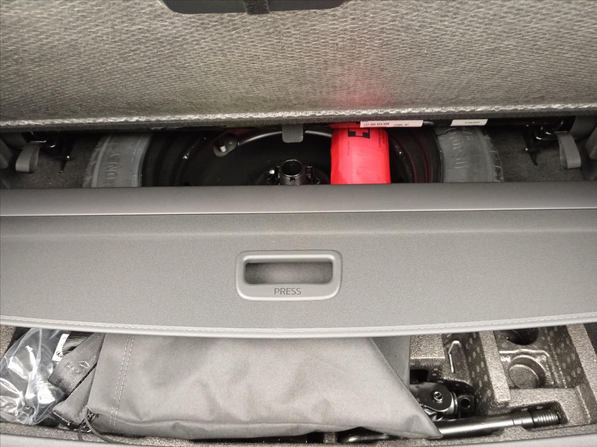 Volkswagen Tayron SUV / Terénní 1,5 l 110 kw