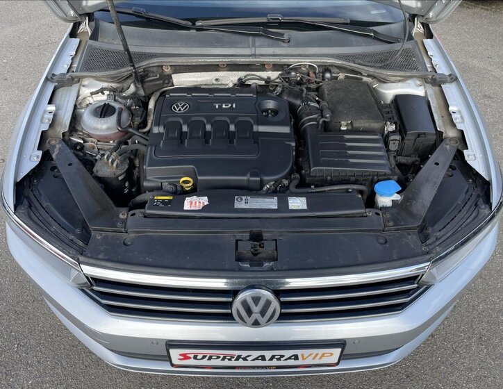 Volkswagen Passat Kombi 2,0 l 110 kw