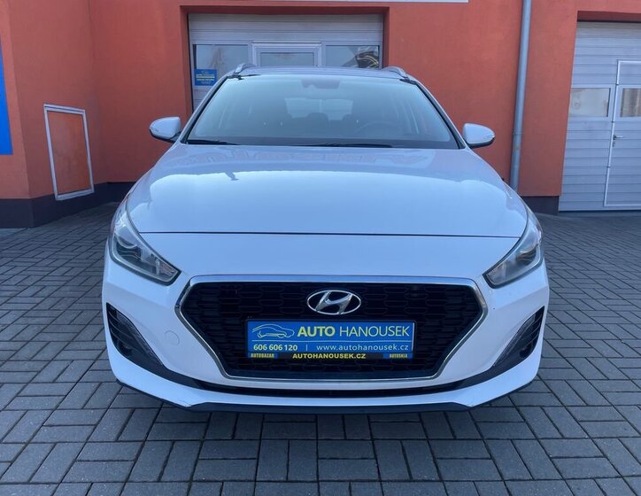 Hyundai i30 Kombi 1,6 l 85 kw