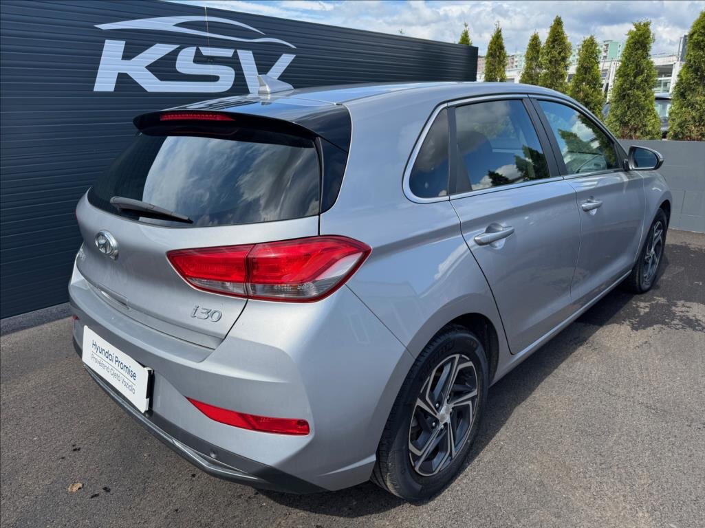 Hyundai i30 Hatchback 998,0 88 kw