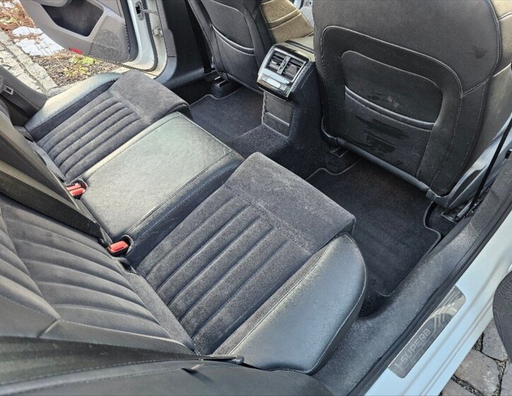 Škoda Superb Kombi 0,0 140 kw