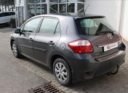 Toyota Auris Hatchback 1,3 l 73 kw