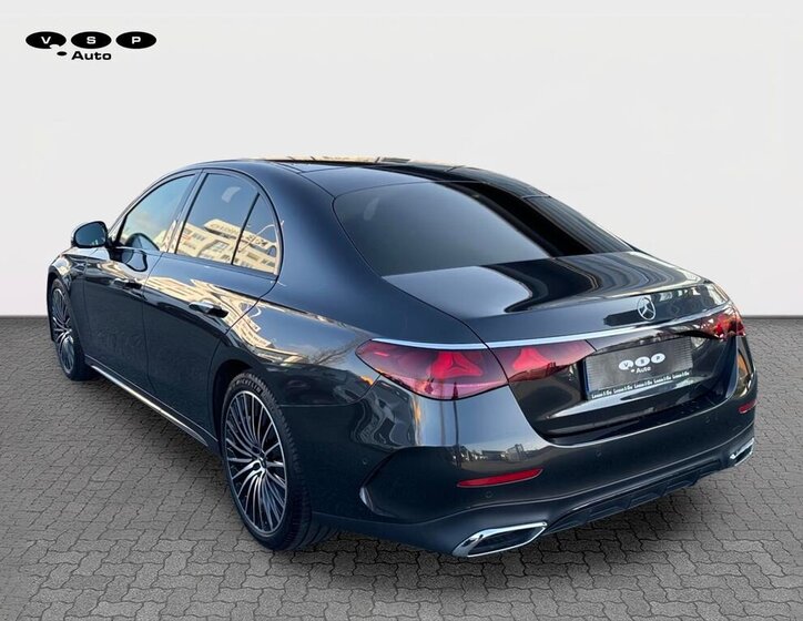 Mercedes-Benz Třídy E 3