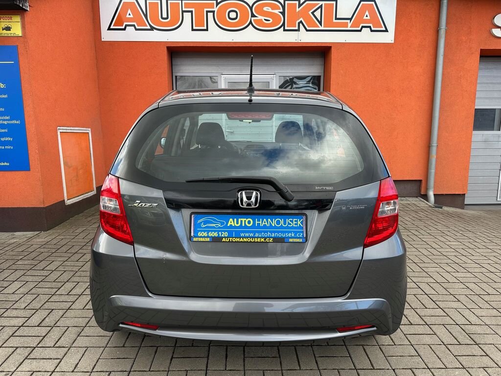 Honda Jazz Hatchback 1,2 l 66 kw