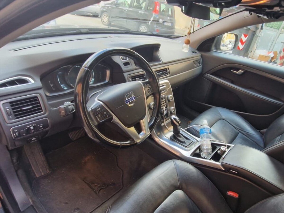 Volvo XC70 Kombi 2,4 l 133 kw