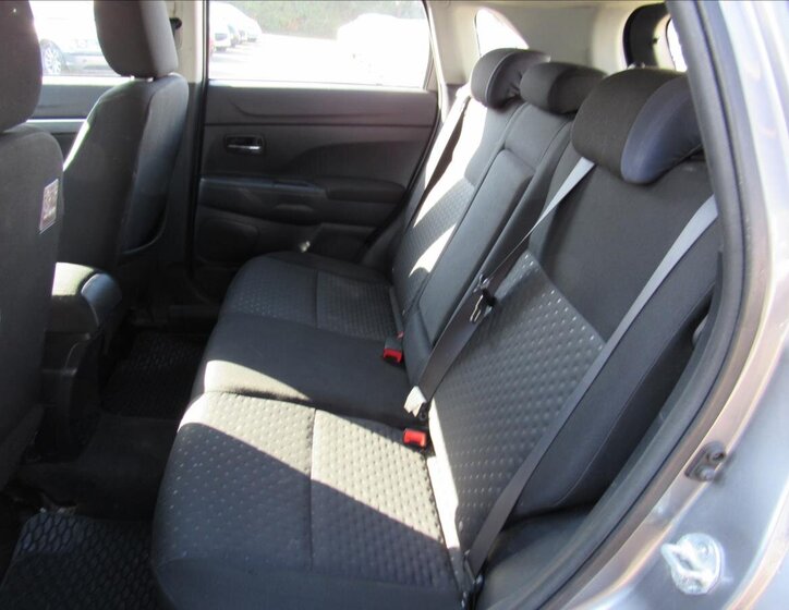 Mitsubishi ASX SUV / Terénní 1,8 l 110 kw