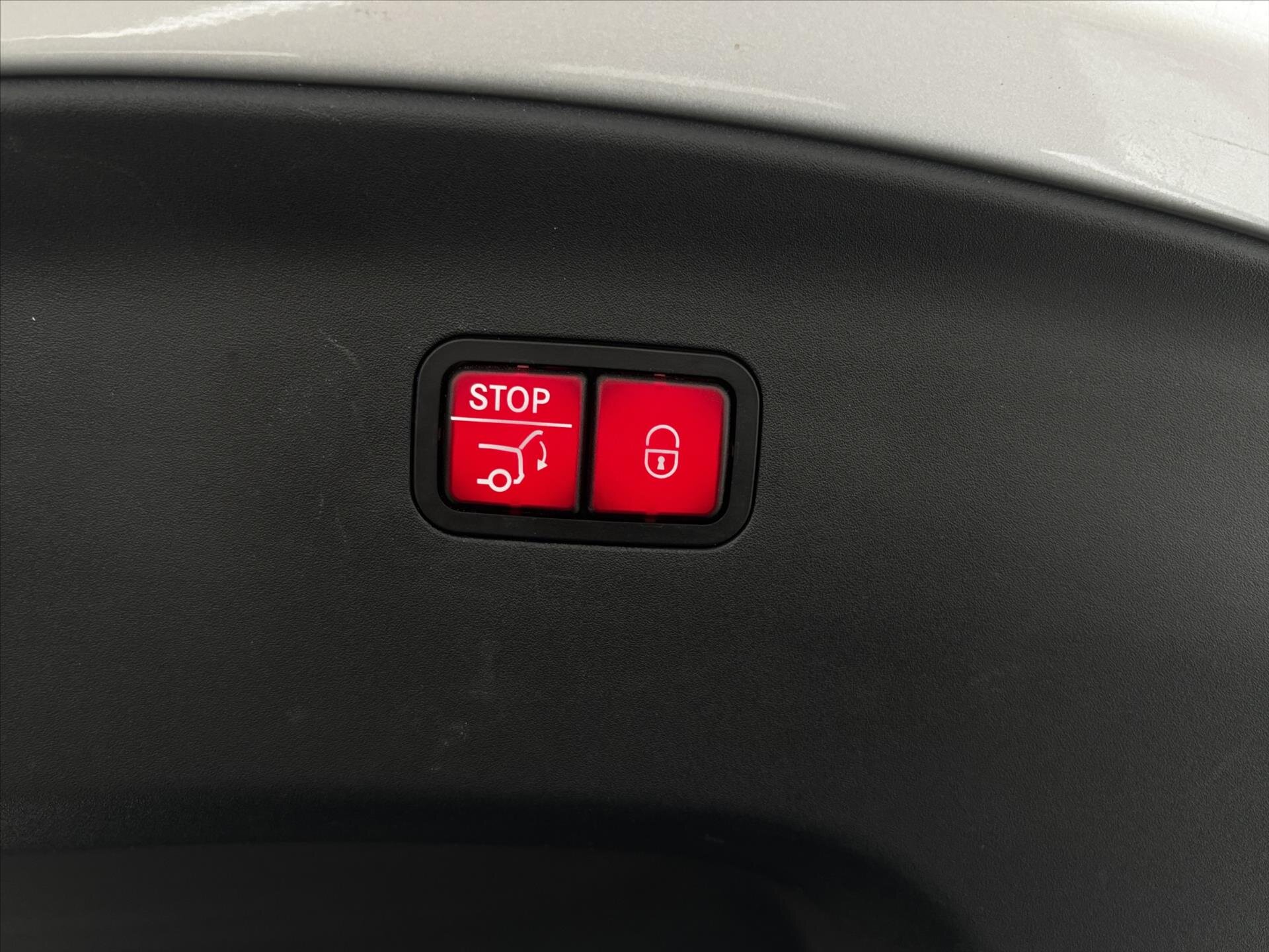 Mercedes-Benz AMG GT Kupé 3,0 l 320 kw