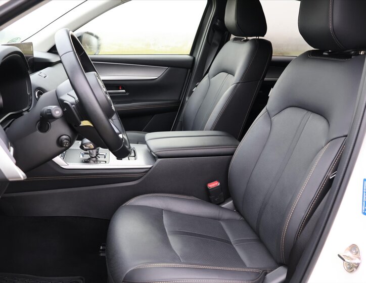 Mazda CX-60 SUV / Terénní 3,3 l 187 kw