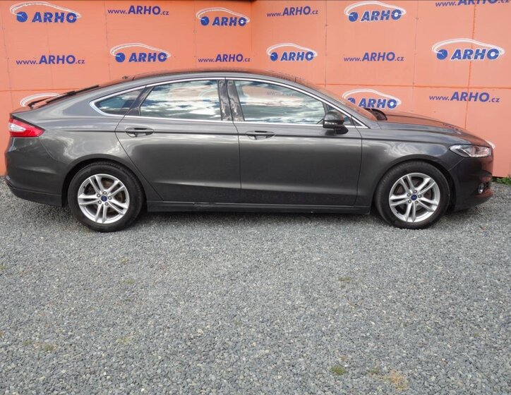 Ford Mondeo Liftback 2,0 l 110 kw