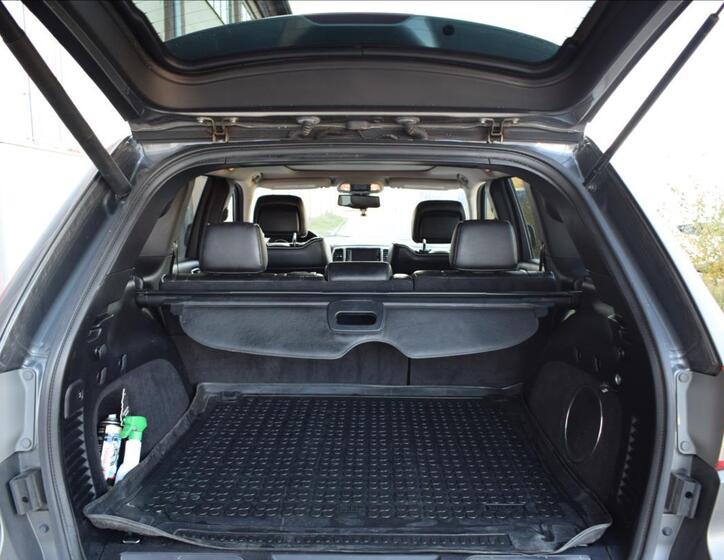 Jeep Grand Cherokee 10