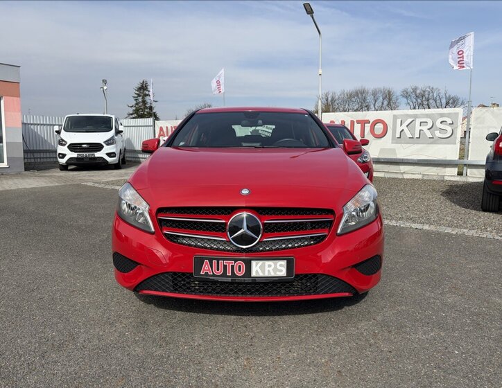 Mercedes-Benz Třídy A Hatchback 1,6 l 90 kw