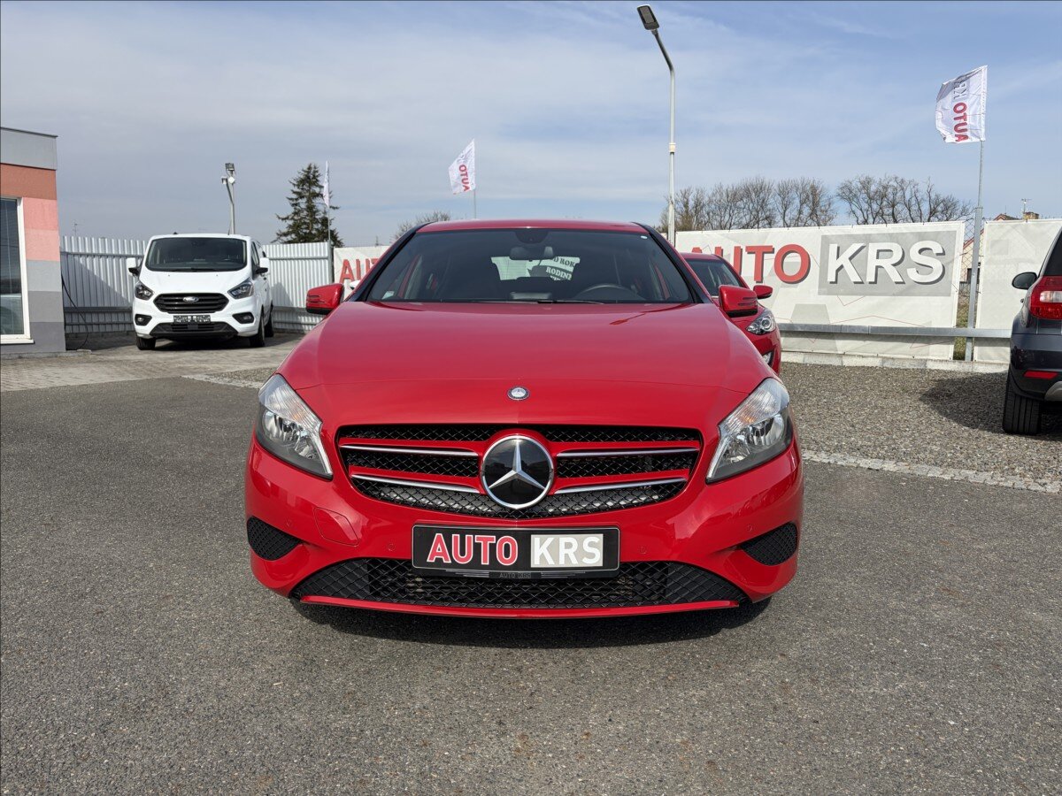 Mercedes-Benz Třídy A Hatchback 1,6 l 90 kw