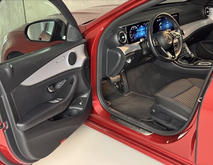 Mercedes-Benz Třídy E Kombi 2,0 l 225 kw