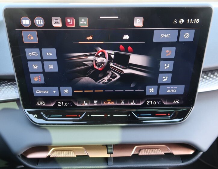 Cupra Terramar SUV / Terénní 2,0 l 195 kw