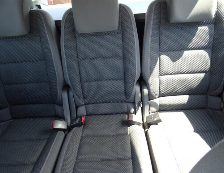 Volkswagen Touran MPV 2,0 l 103 kw