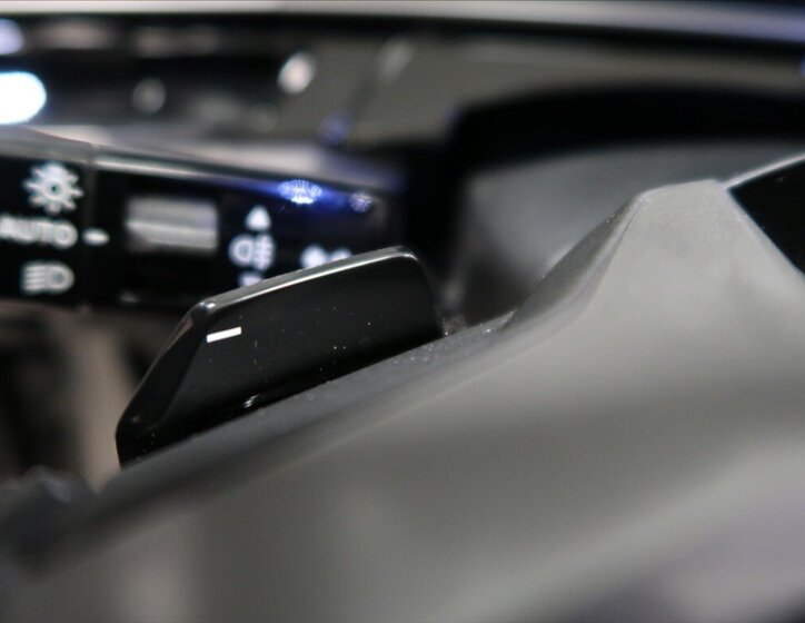 Peugeot 3008 SUV 1,2 l 100 kw