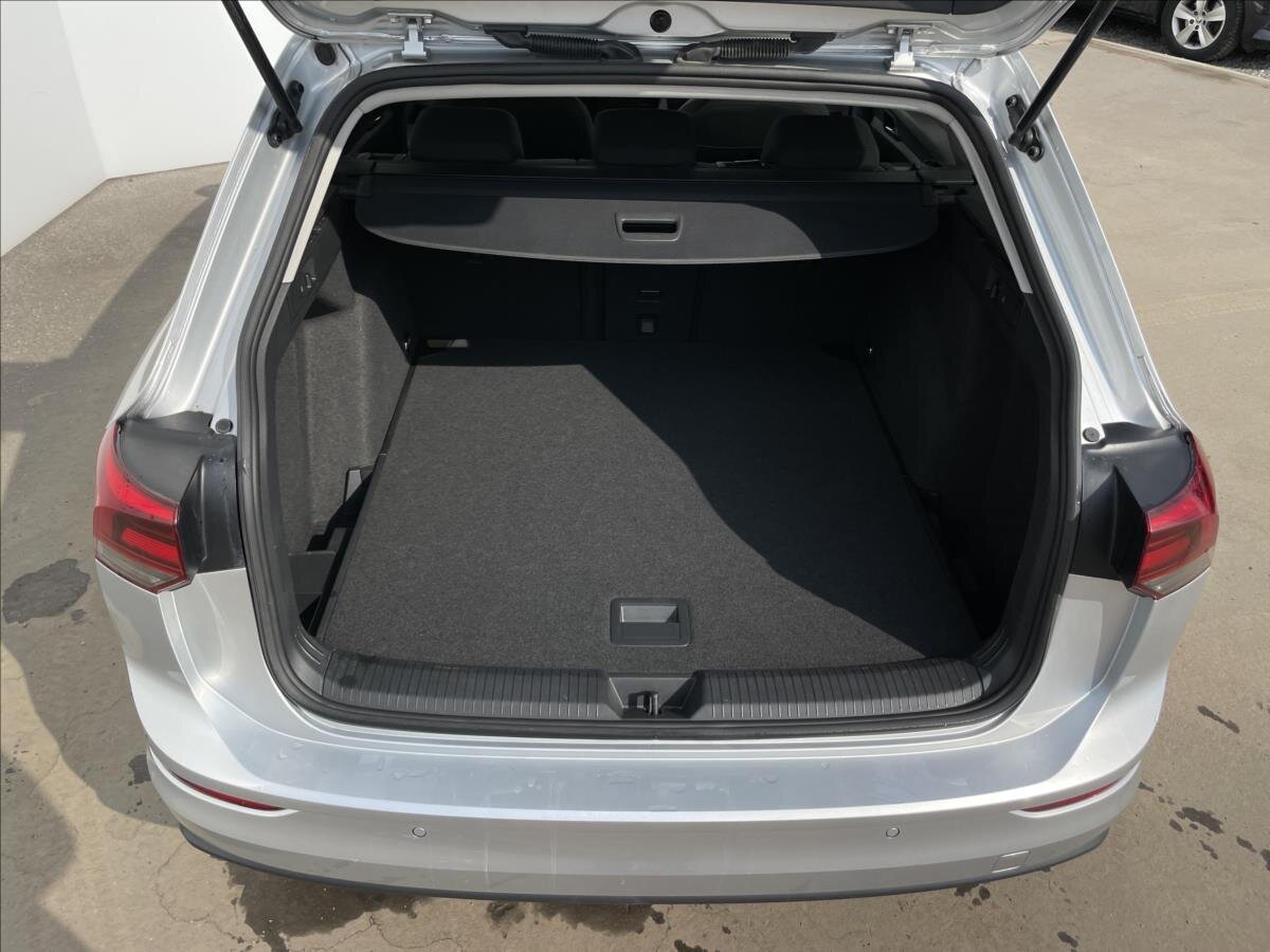 Volkswagen Golf Kombi 1,5 l 110 kw