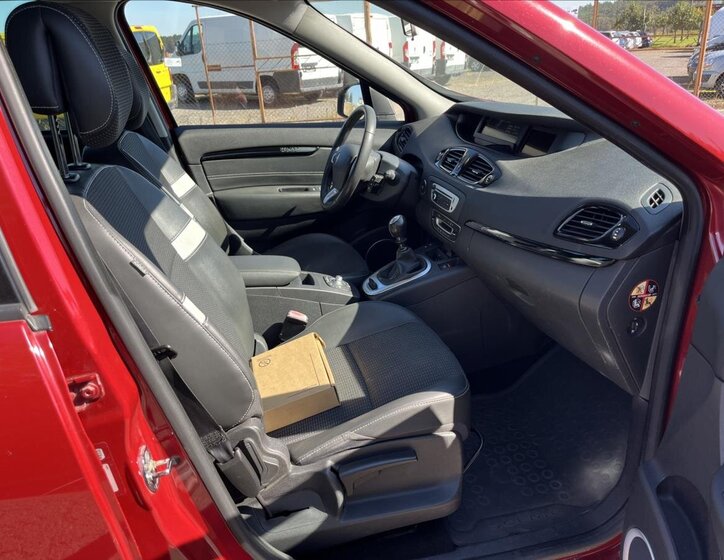Renault Scénic MPV 1,6 l 96 kw