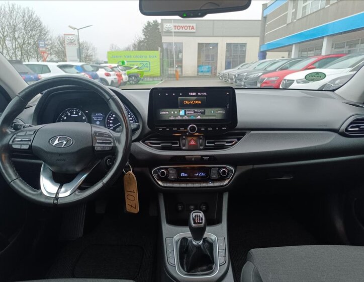 Hyundai i30 Kombi 998,0 88 kw