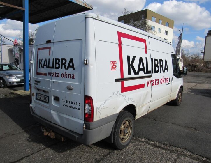 Ford Transit Skříň 2,2 l 74 kw