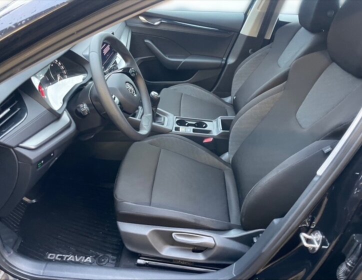 Škoda Octavia Sedan 999,0 81 kw