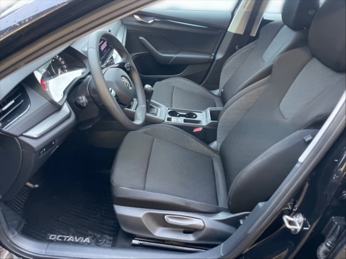 Škoda Octavia Sedan 999,0 81 kw