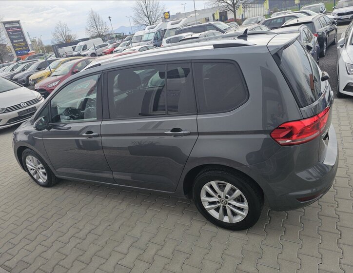 Volkswagen Touran Kombi 2,0 l 110 kw