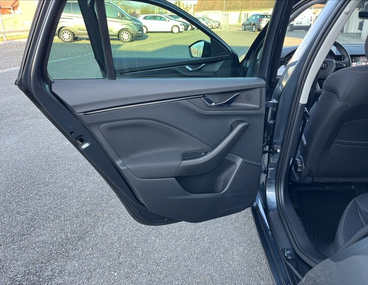 Škoda Scala Hatchback 999,0 85 kw