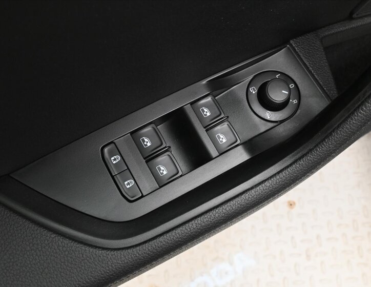 Škoda Superb Kombi 2,0 l 110 kw