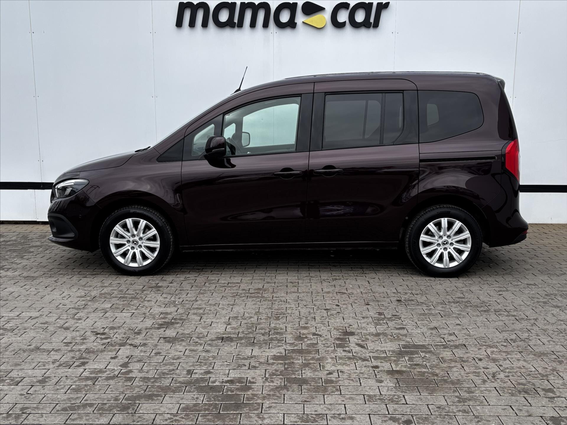 Mercedes-Benz Třídy T MPV 1,3 l 96 kw