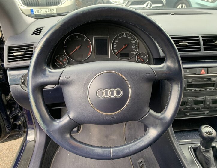 Audi A4 Sedan / Limuzína 1,9 l 74 kw
